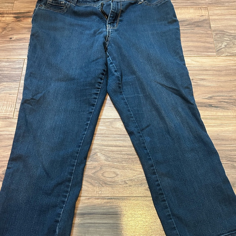 Vintage Roz & Ali Dark Blue Capri Jeans